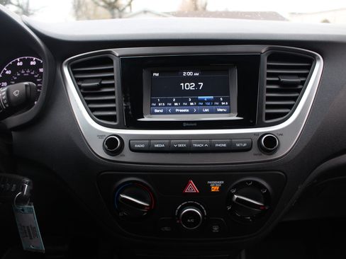 Used 2018 Hyundai Accent SE image 25