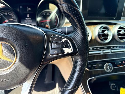Used 2015 Mercedes-Benz C 300 4MATIC Sedan image 16