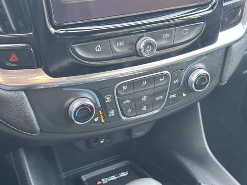 Certified 2023 Chevrolet Traverse LT AWD/4WD image 30