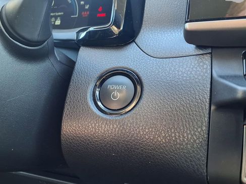 Used 2025 Toyota Camry LE image 8