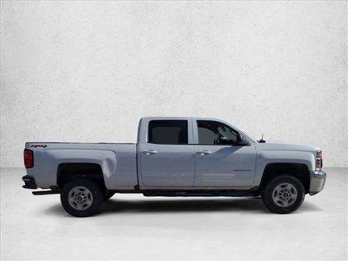 Used 2019 Chevrolet Silverado 2500 LT image 4