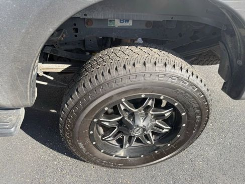 Used 2019 Ford F350 Lariat w/ Chrome Package image 24