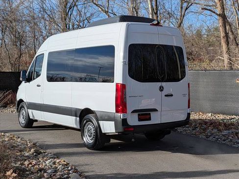 Used 2024 Mercedes-Benz Sprinter 2500 image 3