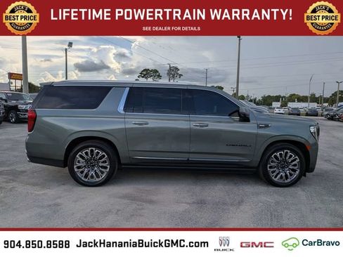 Used 2024 GMC Yukon XL Denali Ultimate AWD/4WD image 2