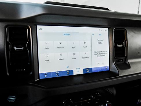 Used 2024 Ford Bronco Big Bend image 69