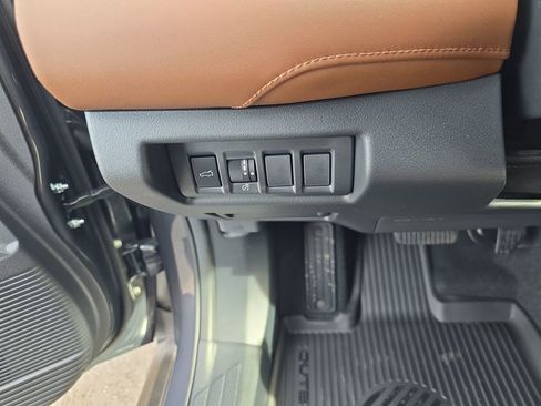 New 2026 Subaru Outback Touring image 21