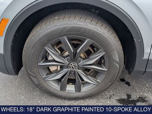 Used 2023 Volkswagen Tiguan SE image 10