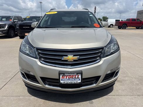 Used 2016 Chevrolet Traverse LT w/ Style and Technology Package FWD image 25