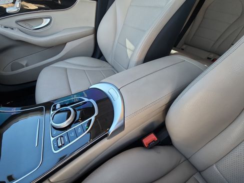 Used 2021 Mercedes-Benz C 300 RWD 4D Sedan C 300 w/ Premium Package image 22