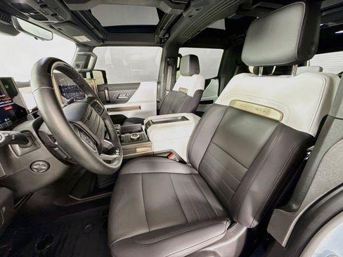 Used 2025 GMC Hummer EV 2X AWD/4WD image 11