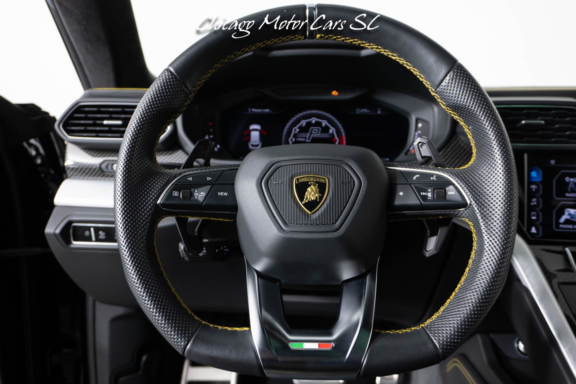 Used 2021 Lamborghini Urus AWD/4WD image 20