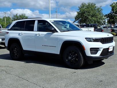 New 2025 Jeep Grand Cherokee Altitude
