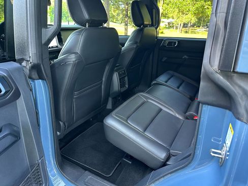 Used 2025 Ford Bronco Outer Banks AWD/4WD image 15