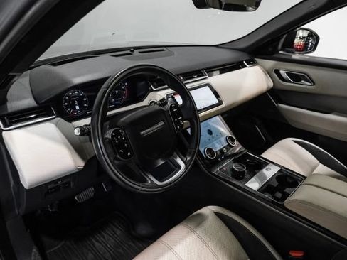 Used 2020 Land Rover Range Rover Velar R-Dynamic S AWD/4WD image 4