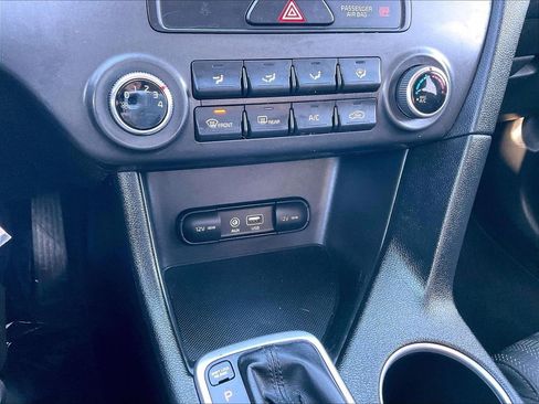 Used 2019 Kia Sportage LX image 24