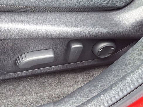 Used 2024 Subaru Crosstrek 2.5i Wilderness w/ Wilderness Package image 28