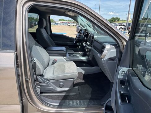 Used 2022 Ford F150 XLT w/ Equipment Group 301A Mid AWD/4WD image 13