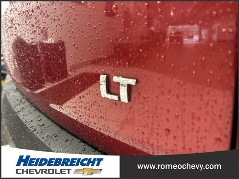 Used 2023 Chevrolet Traverse LT w/ LPO, Floor Liner Package AWD/4WD image 40