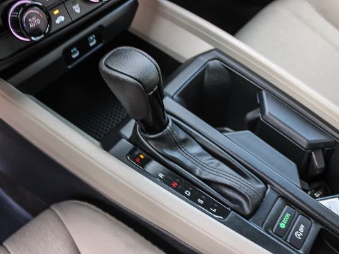 Used 2025 Honda Accord LX image 19