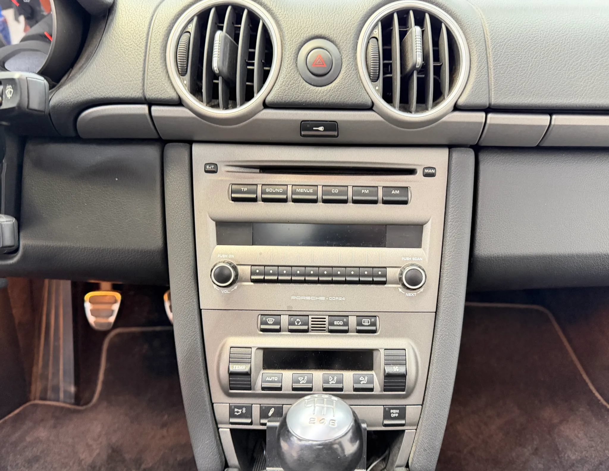 Used 2005 Porsche Boxster RWD image 21