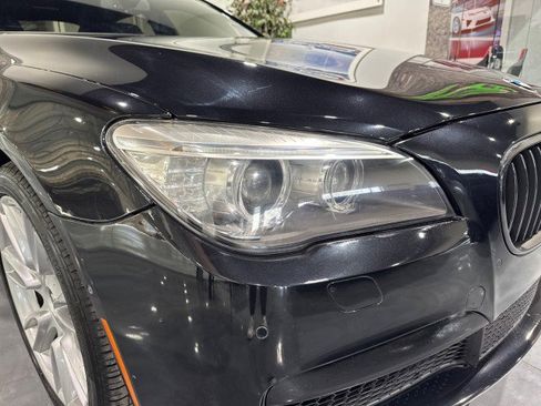 Used 2015 BMW 740Li image 22