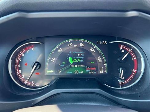 Certified 2025 Toyota RAV4 XLE image 27