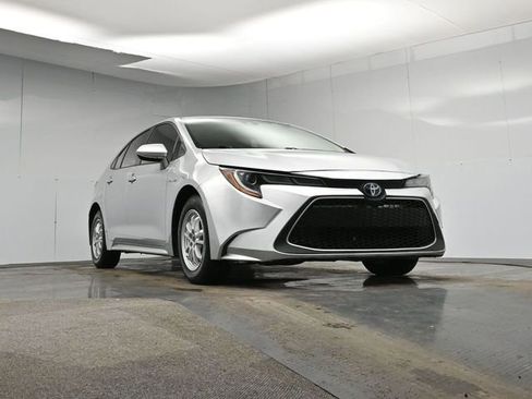 Used 2020 Toyota Corolla LE image 35