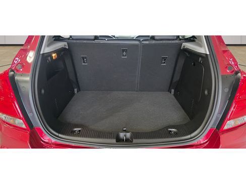Used 2019 Chevrolet Trax LT w/ LT Convenience Package FWD image 6