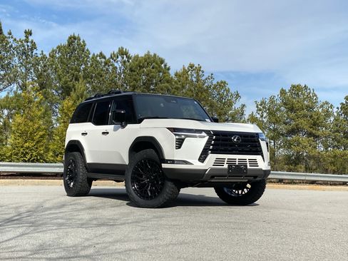 Used 2024 Lexus GX 550 image 51