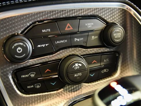 Used 2022 Dodge Challenger SRT Hellcat w/ Plus Package RWD image 16