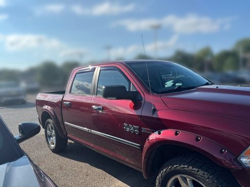 Used 2016 RAM 1500 Big Horn AWD/4WD image 3
