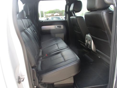 Used 2014 Ford F150 FX4 w/ Equipment Group 402A Luxury image 10