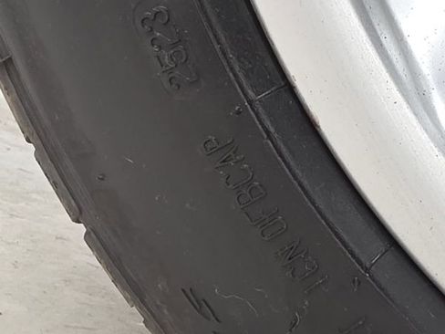 Used 2001 Porsche Boxster image 55