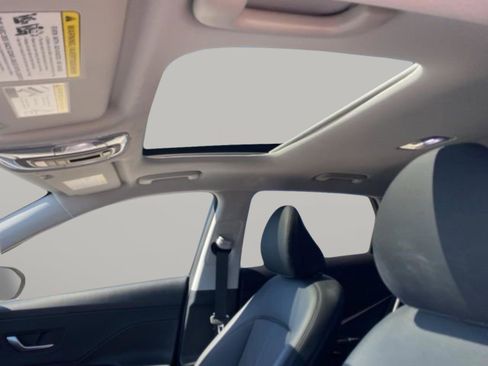 New 2026 Hyundai Kona Limited FWD image 17