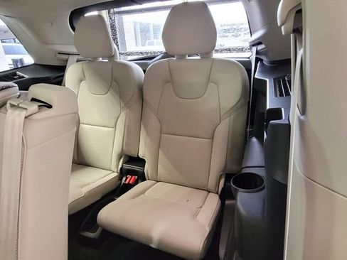 New 2026 Volvo XC90 B6 Ultra w/ Protection Package AWD/4WD image 14