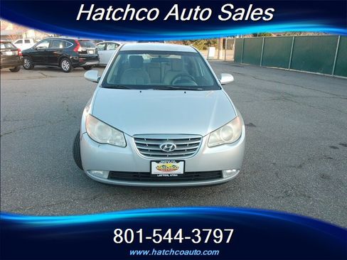 Used 2010 Hyundai Elantra GLS image 8