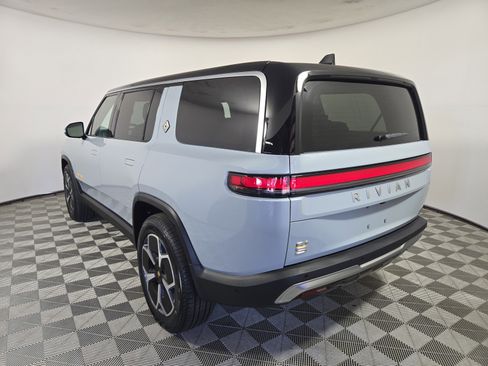 Used 2024 Rivian R1S Adventure AWD/4WD image 3