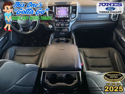Used 2021 RAM 1500 Laramie w/ Sport Appearance Package AWD/4WD image 14