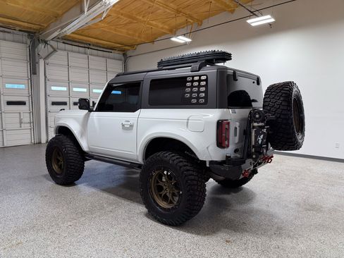 Used 2021 Ford Bronco Wildtrak image 2