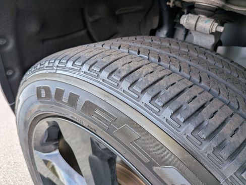 Used 2023 Jeep Grand Cherokee L Laredo image 10