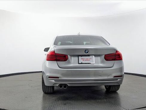 Used 2017 BMW 330i Sedan RWD image 6