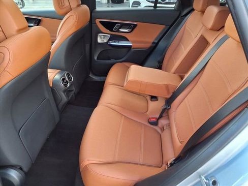 Used 2025 Mercedes-Benz GLC 300 GLC 300 image 18