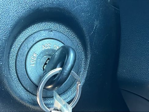 Used 2015 Hyundai Tucson SE image 17