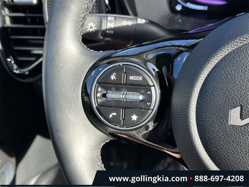 Certified 2025 Kia Soul EX image 23