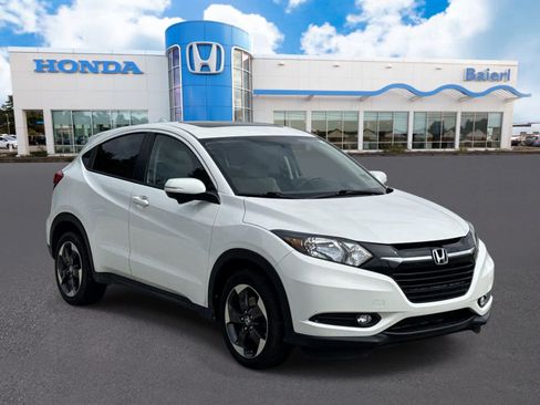 Used 2018 Honda HR-V EX image 7