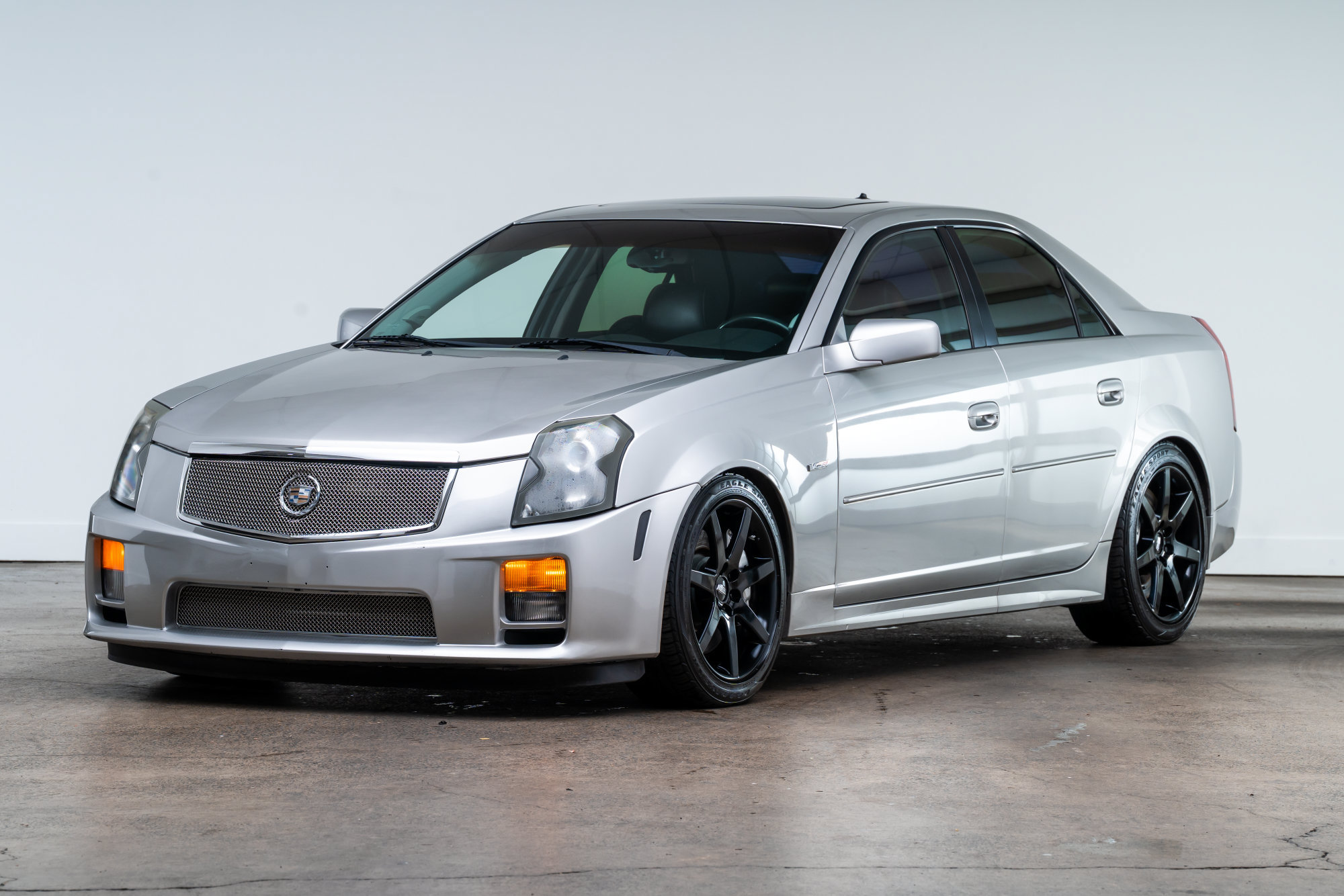 Used 2004 Cadillac CTS V RWD image 3