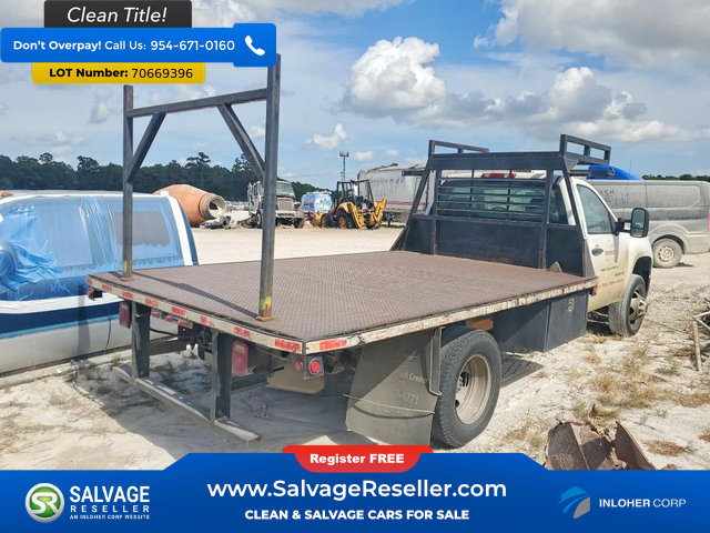 Used 2013 GMC Sierra 3500 W/T RWD image 4