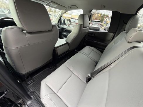 Used 2019 Toyota Tundra SR image 8