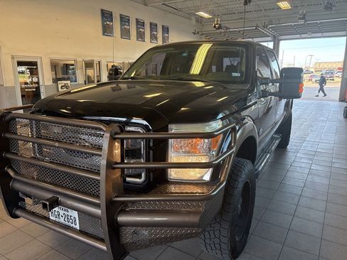 Used 2016 Ford F250 King Ranch w/ FX4 Off-Road Package image 1