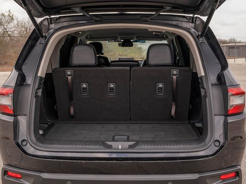 Used 2023 Honda Pilot EX-L image 25